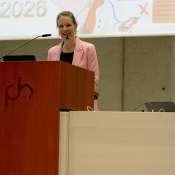 Begrüßungsworte Kristina Karl vom Bildungsministerium